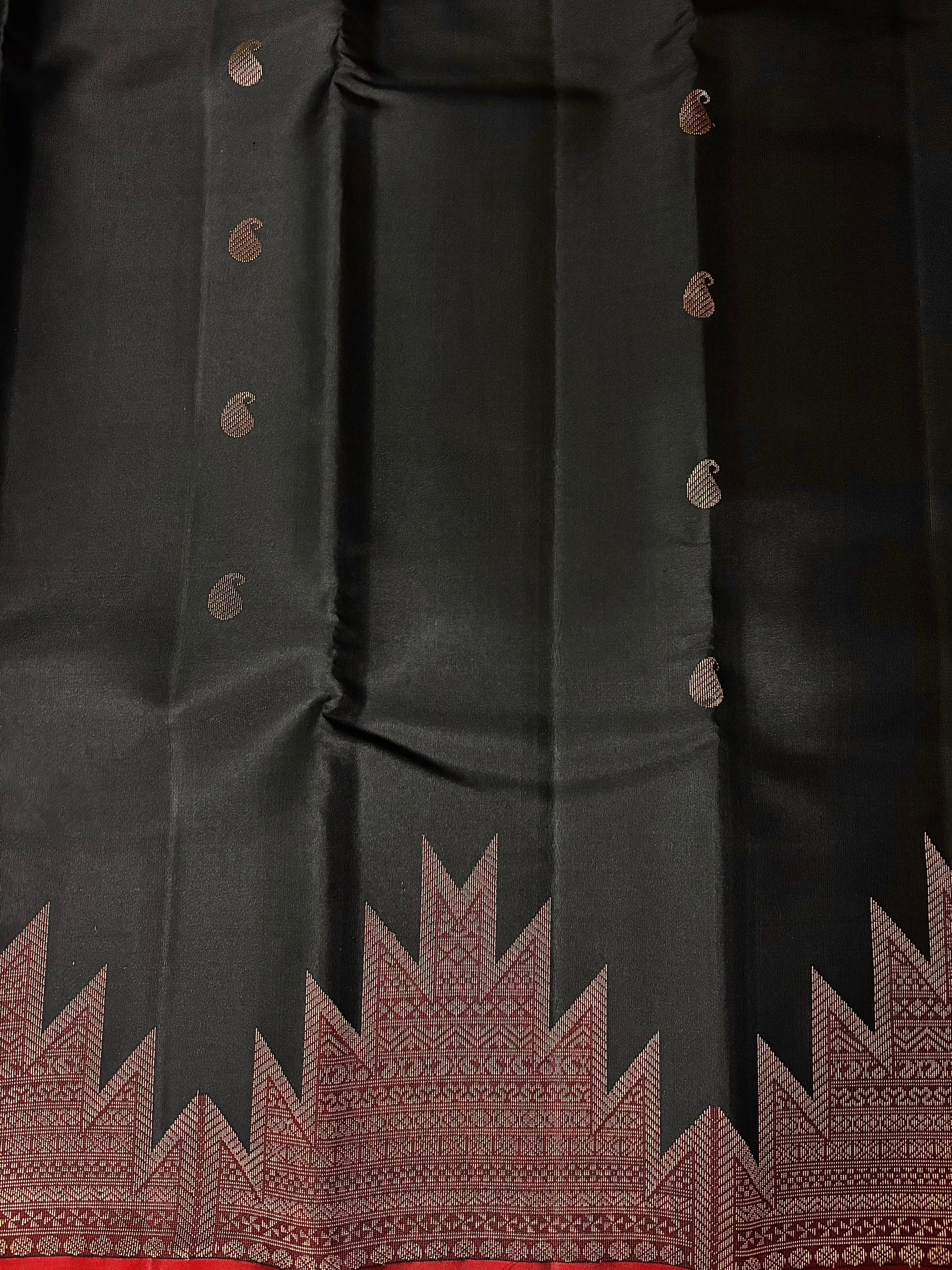 Black Soft Silk Saree - pochampallysarees.com