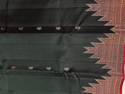 Bottle Green Soft Silk Saree - pochampallysarees.com