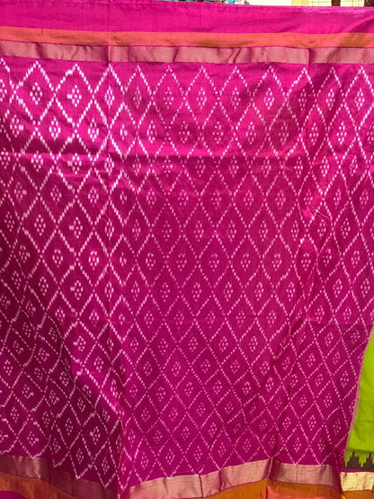 Pure Ikkat Silk Saree in Bright Lime Green &amp; Magenta Pink | Handwoven Pochampally Saree - pochampallysarees.com