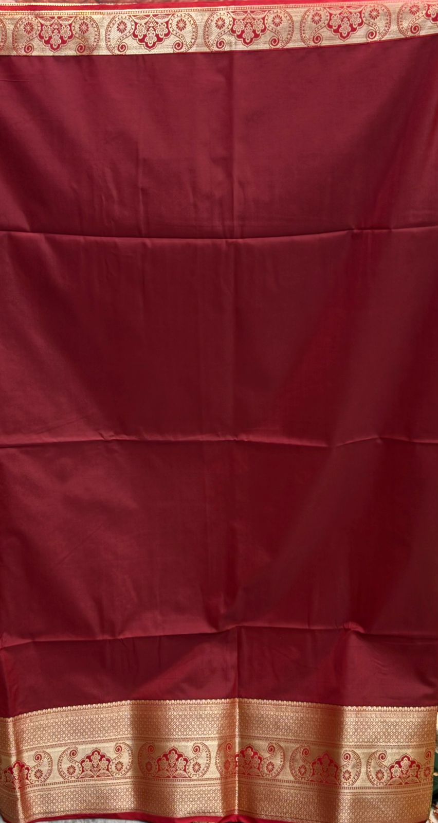Stunning Bottle Green Dharmavaram Pattu Saree with Contrast Red Pallu