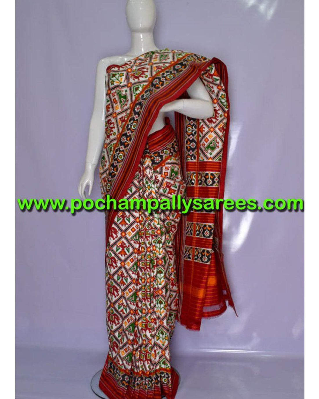 DOUBLE IKKAT TRADITIONAL WHITE NARIKUNJ SAREE - pochampallysarees.com