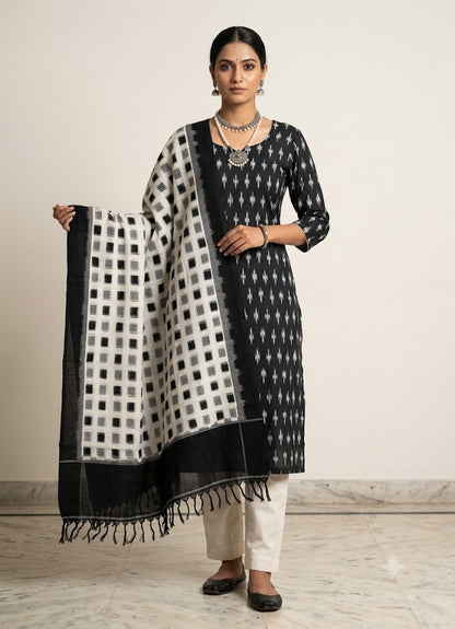 Monochrome Jet Black &amp; Off-White Handloom Double Ikkat Cotton Dress Material Set with Temple Border Dupatta-d40