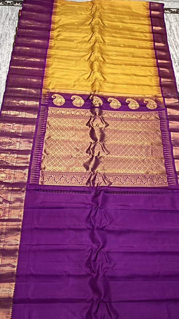 Gadwal Silk Sarees: Festive Mustard Yellow &amp; Lavender Handloom Classics - pochampallysarees.com