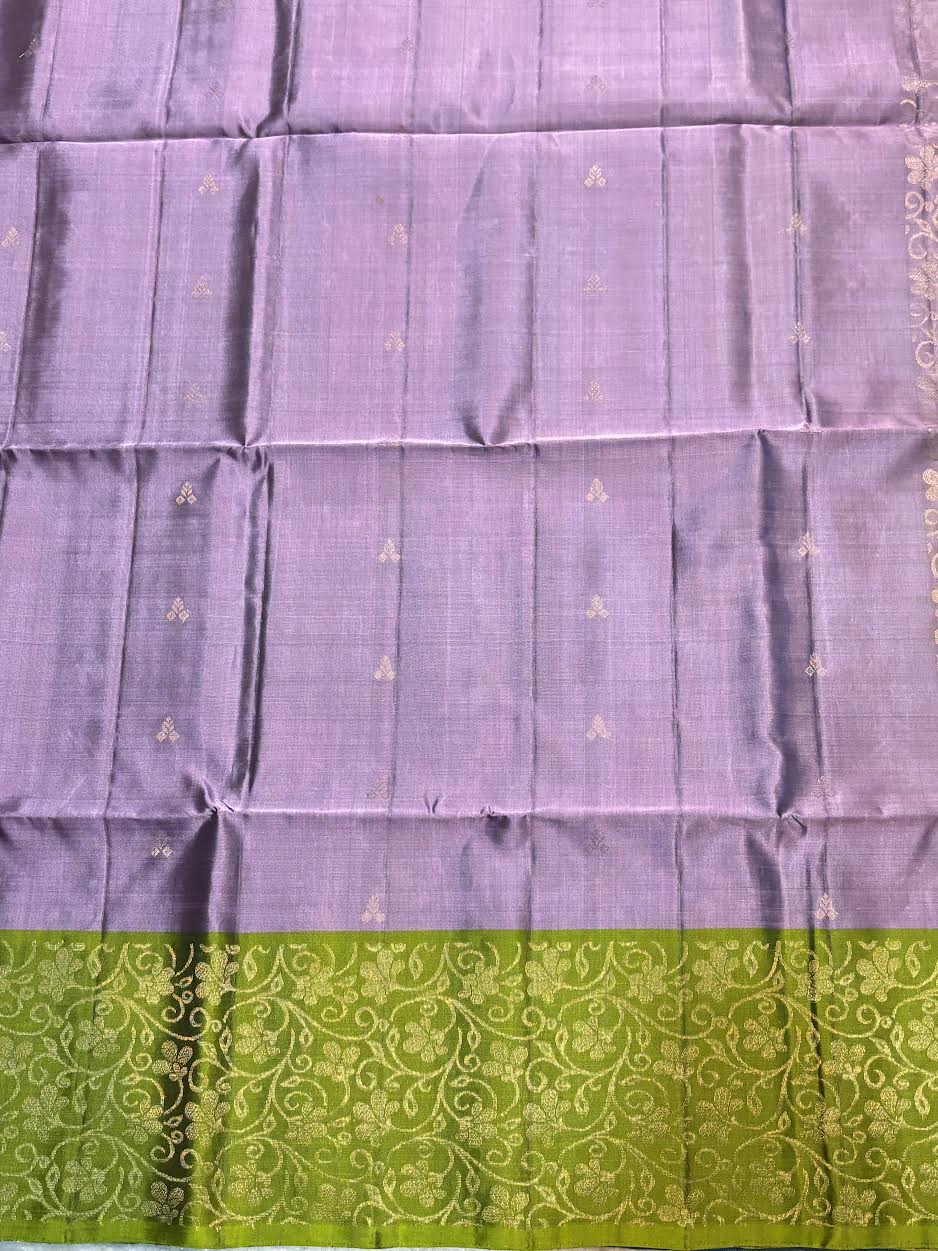 Pure Kanchi Pattu Soft Silk Saree in Lavender Mauve with Olive Green Zari Pallu (Silk Mark Certified)