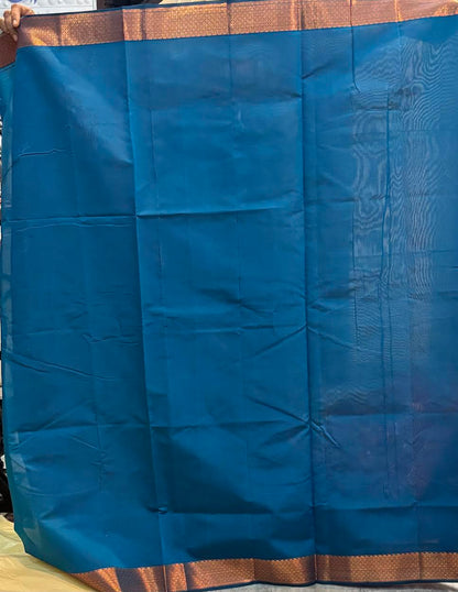 Traditional Olive Yellow-Green Kuppadam Pattu Saree with Contrast Teal Blue Pallu