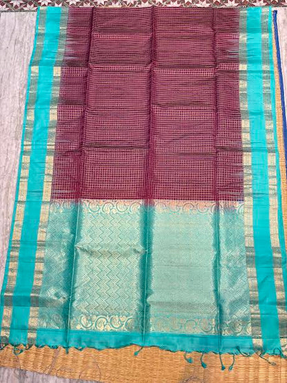 Wine Plum Kanchi Soft Silk Saree with Contrast Sea Green Zari Border With Silk Mark