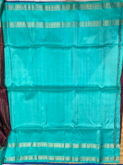 Wine Plum Kanchi Soft Silk Saree with Contrast Sea Green Zari Border With Silk Mark