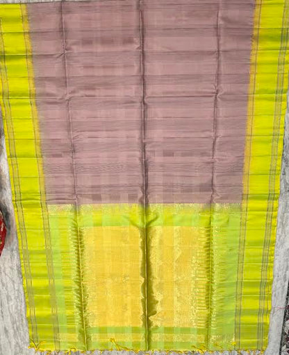 Elegant Mauve Pink &amp; Lime Green Traditional Silk Saree with Zari Border