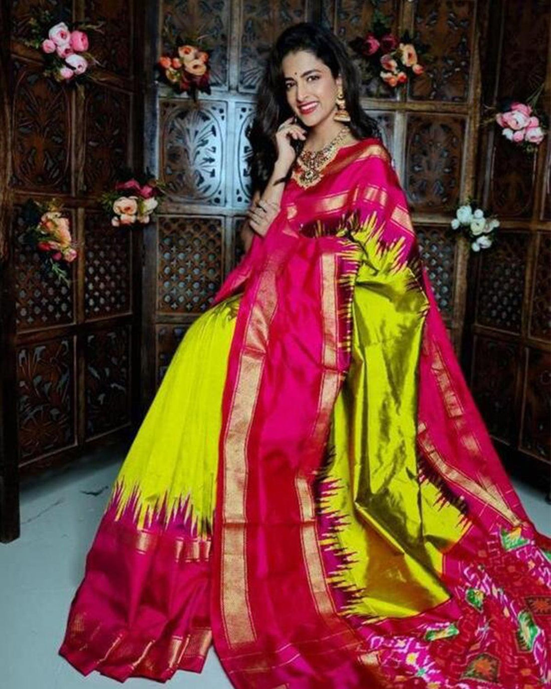 IKAT SAREE - pochampallysarees.com