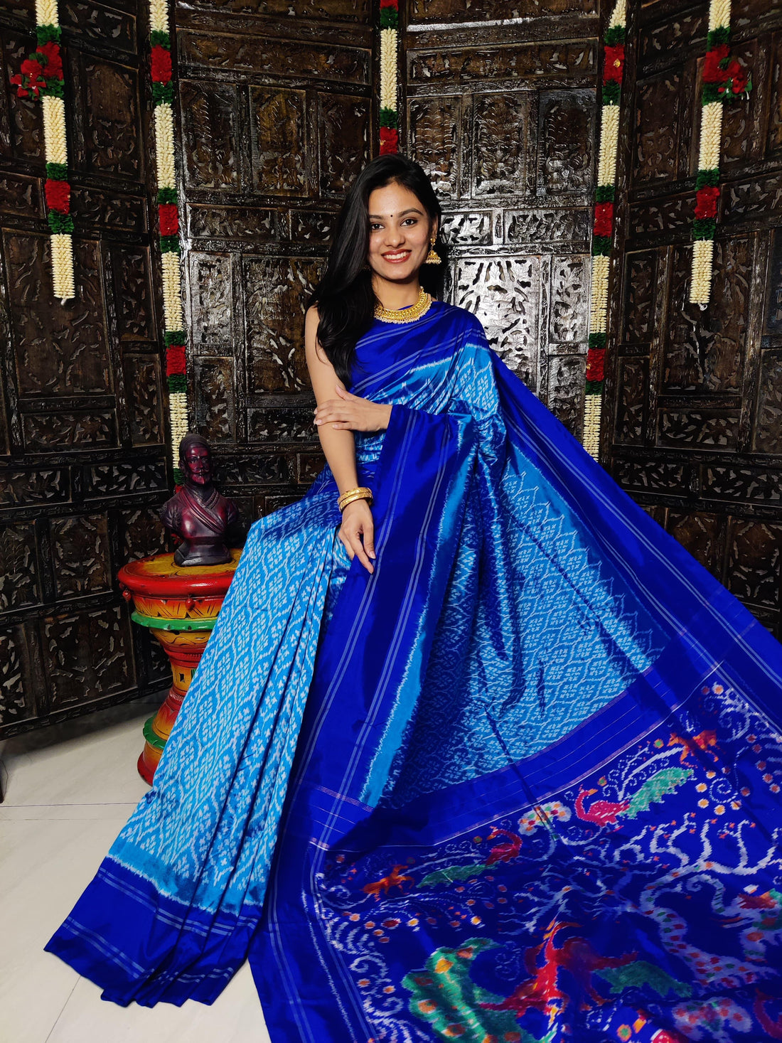 Ikkat Silk Saree Ananda blue - pochampallysarees.com