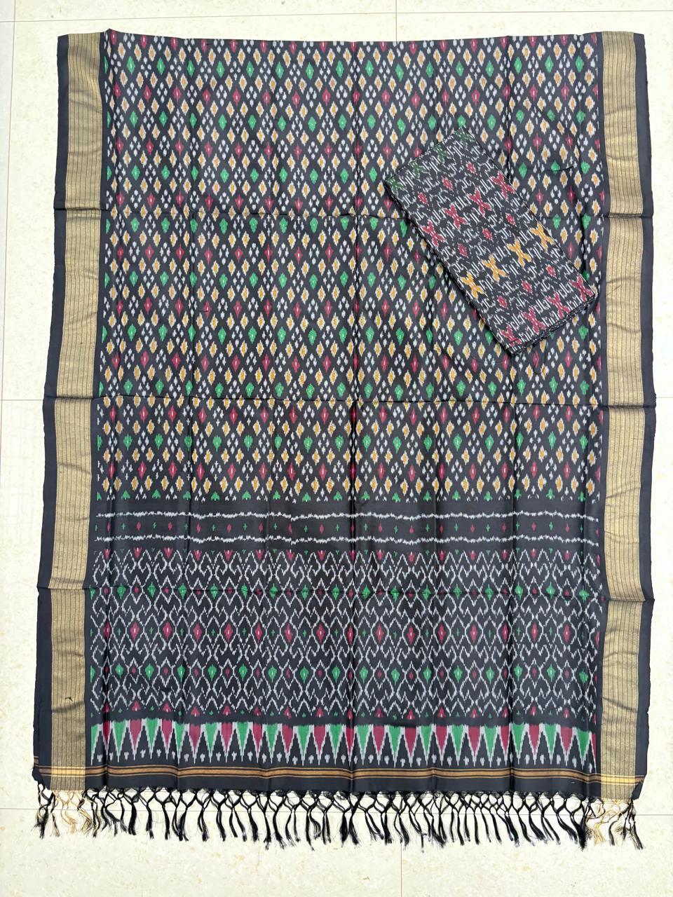 IKKAT SILK SUITE - pochampallysarees.com