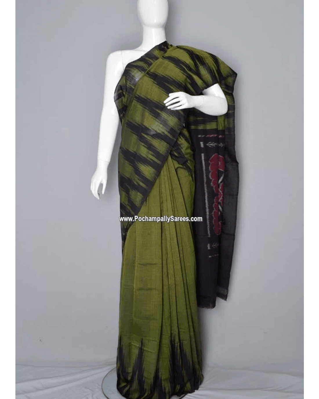 IKKAT TEMPLE BORDER GREEN COLOUR SAREE - pochampallysarees.com