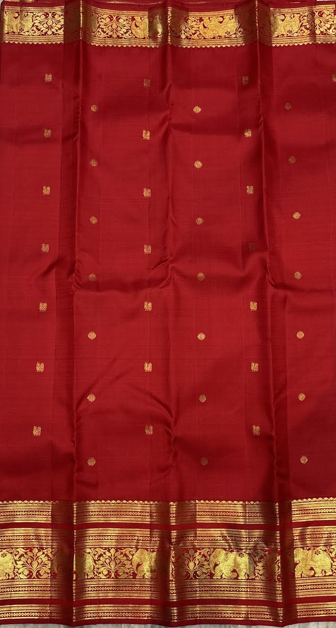 Kanchipuram Pattu Silk Saree – Royal Red - pochampallysarees.com