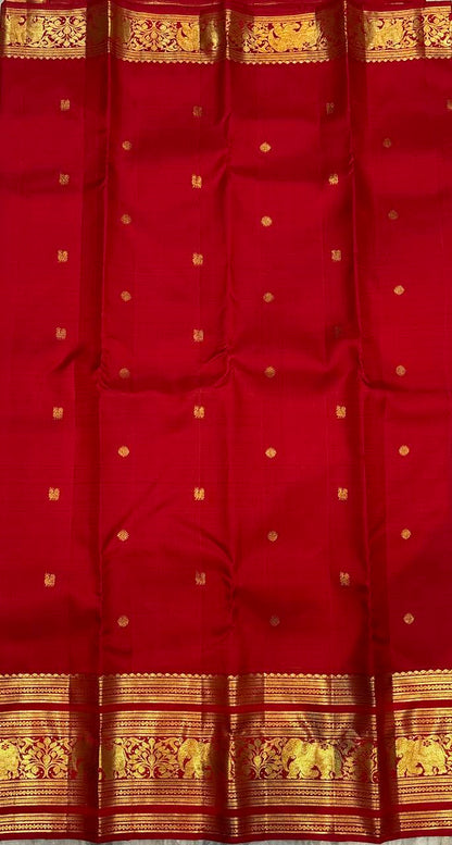 Kanchipuram Pattu Silk Saree – Royal Red - pochampallysarees.com