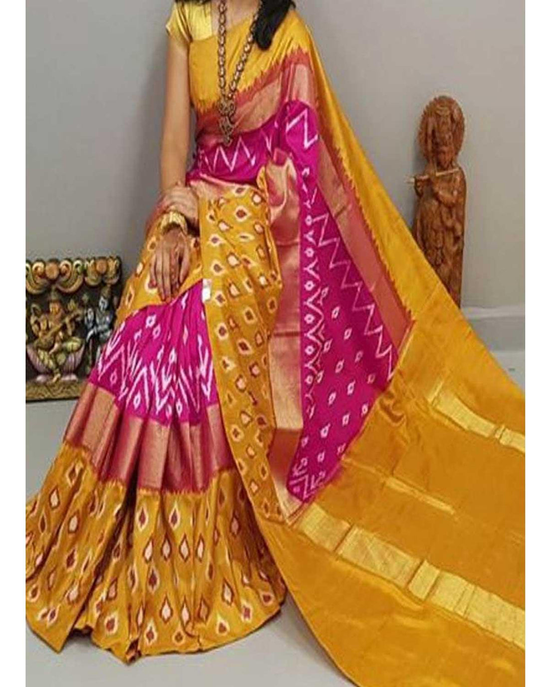 LATEST IKKAT PINK COLOUR SAREE - pochampallysarees.com