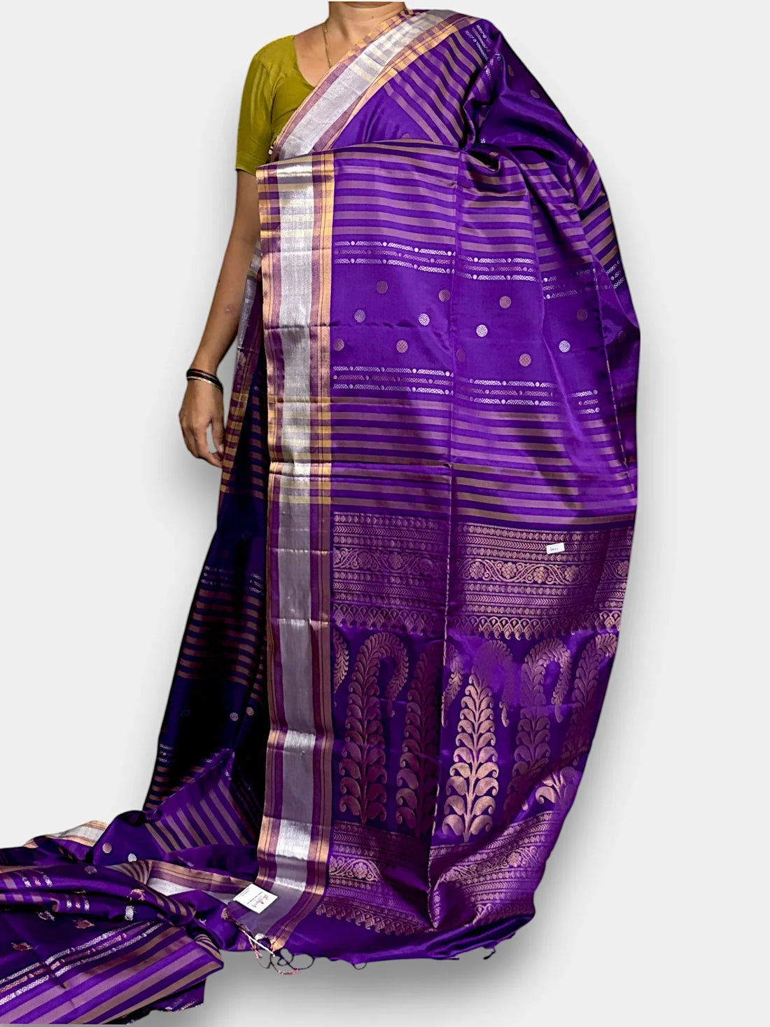 Lavender Color Designer Kanchi Pure Soft Silk Saree - pochampallysarees.com