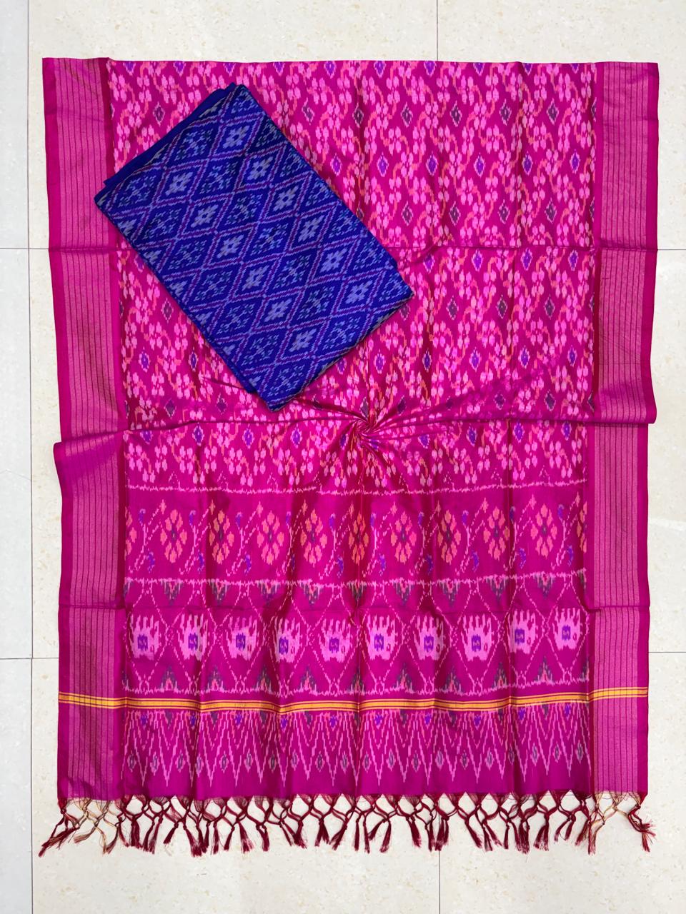 Handloom magenta pink pure Pochampally Ikat silk saree with elephant motif pallu and contrast royal blue blouse piece