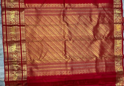Kanchipuram Pattu Silk Saree – Royal Red - pochampallysarees.com