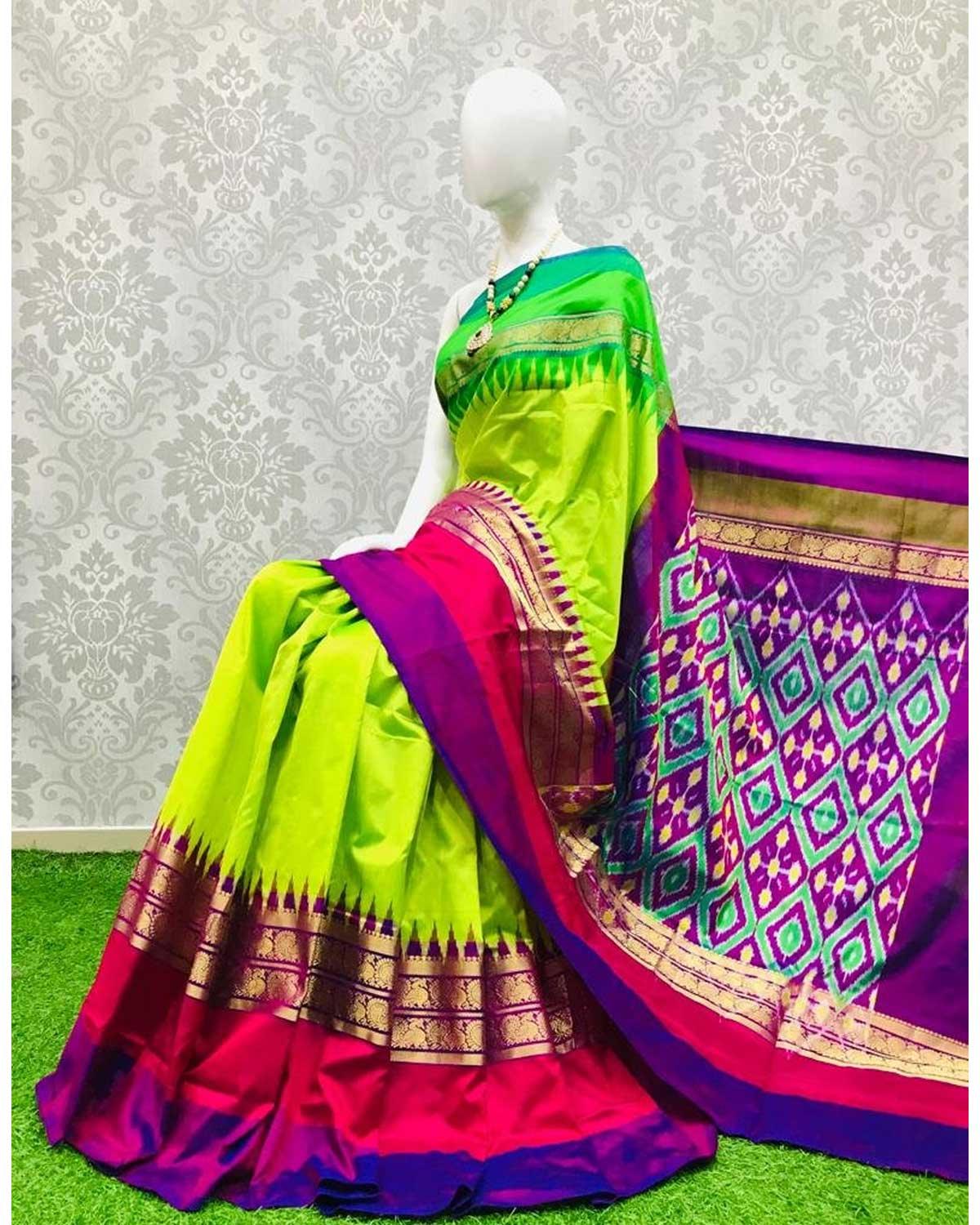 PARROT GREEN WITH PURPLE COLOR IKKAT SILK SAREE - pochampallysarees.com