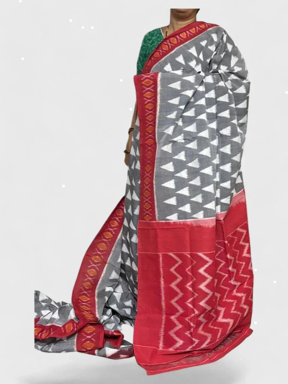 POCHAMPALLY IKKAT COTTON GRAY RED - pochampallysarees.com