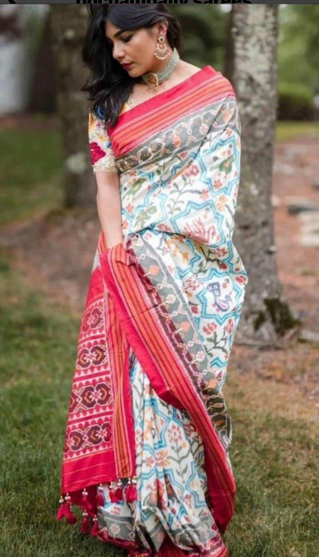 Pochampally Ikkat Patola Cream Saree - pochampallysarees.com