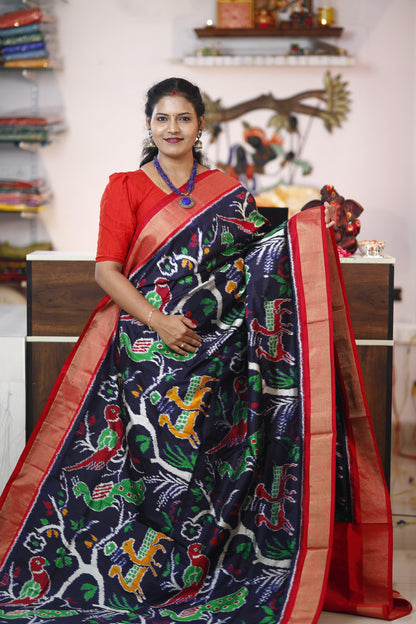 Pochampally Ikkat Silk Black - pochampallysarees.com