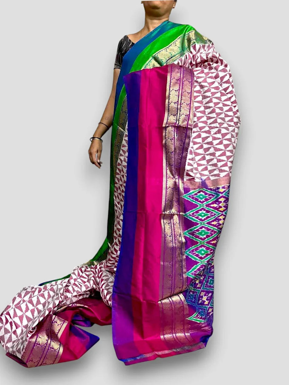 Pochampally Ikkat Silk Kanchi Border Cream Purple Sari - pochampallysarees.com