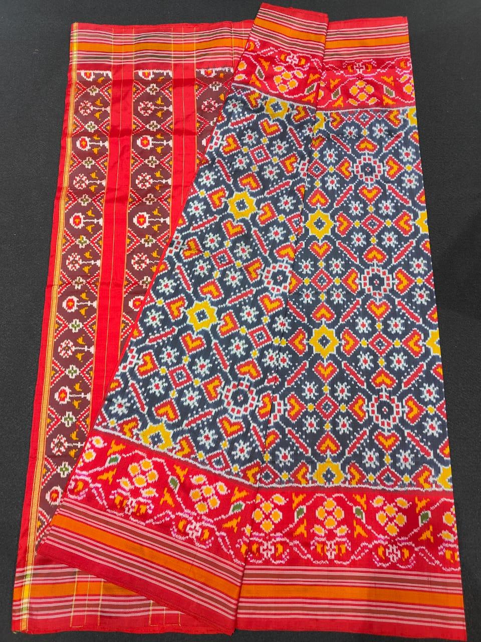 Pochampally Ikkat Silk Patola Navy Blue With Red Sari - pochampallysarees.com