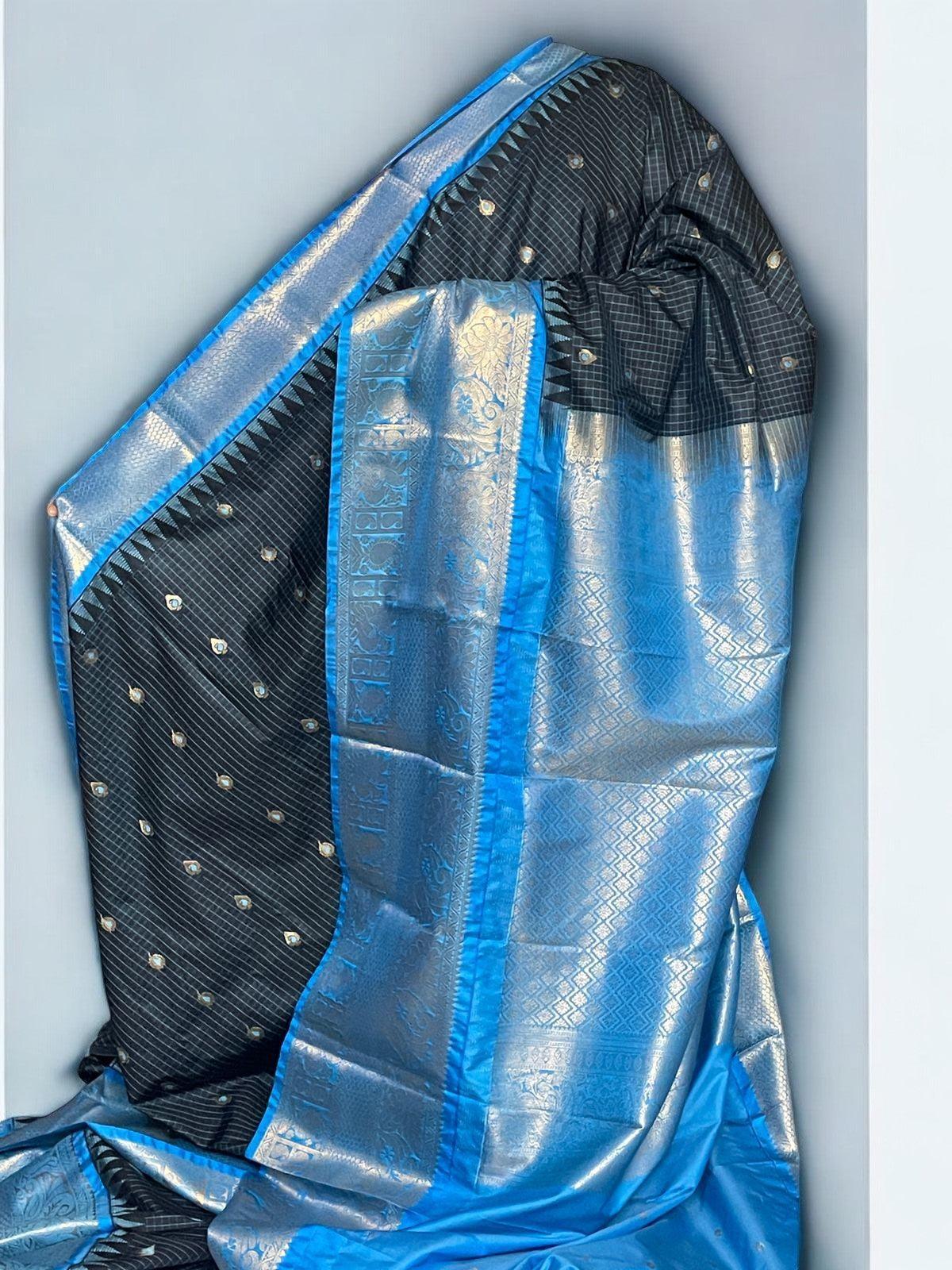 Pure Gadwal Handloom Silk Saree Black Ananda - pochampallysarees.com