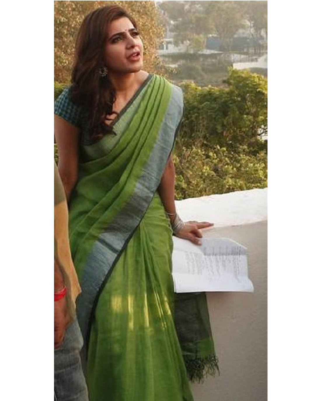 PURE LINEN GREEN COLOR SAREE - pochampallysarees.com