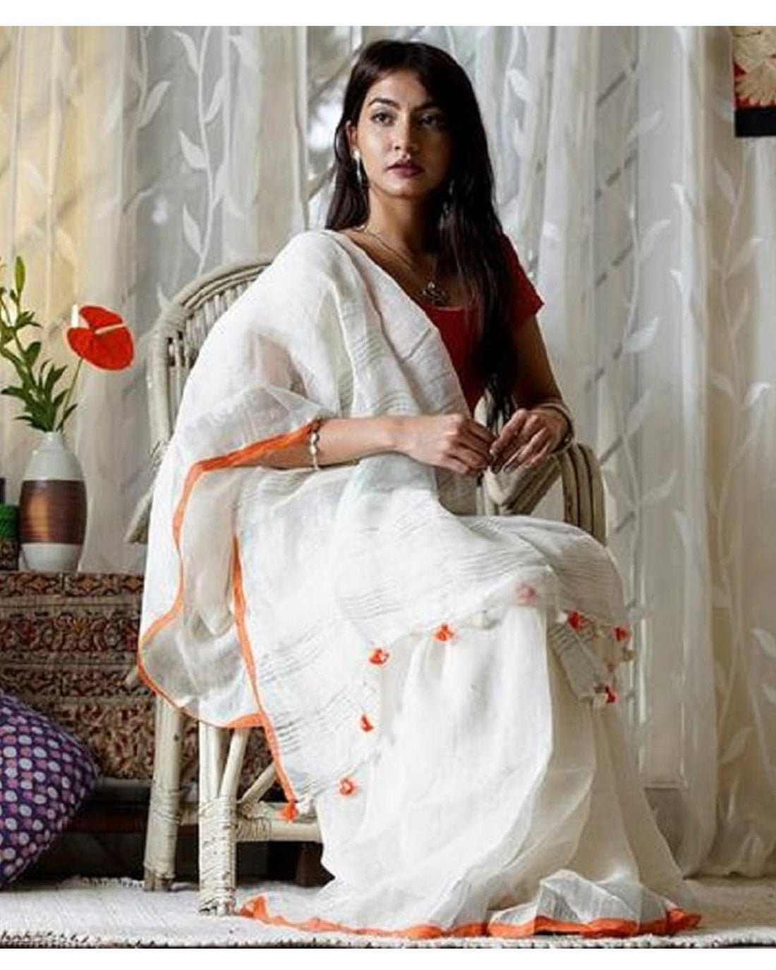 PURE LINEN WHITE COLOR SAREE - pochampallysarees.com
