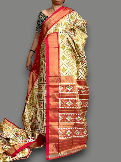 Pure Pochampally Ikkat Tissue Silk White Red Saree Online - pochampallysarees.com