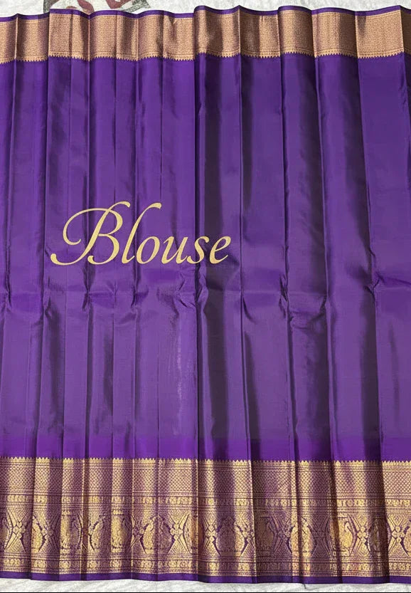 Pure Handloom Gadwal Silk Saree in Lavender &amp; Deep Purple | Rich Gold Zari Temple Border &amp; Paisley Pallu | Traditional Wedding &amp; Festive Wear - pochampallysarees.com