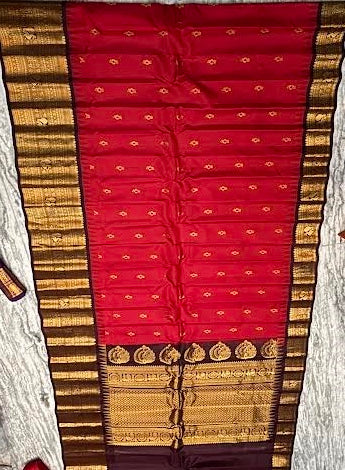 Crimson Red &amp; Chocolate Brown Gadwal Silk Saree with Heavy Gold Zari Border - pochampallysarees.com