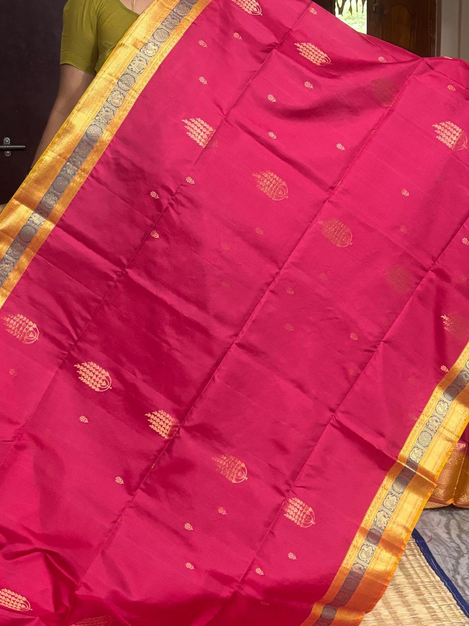 Pure Handloom Kanchipuram Soft Silk Saree in Pink &amp; Yellow | Silk Mark Certified | Traditional Wedding Saree | COD Available - pochampallysarees.com