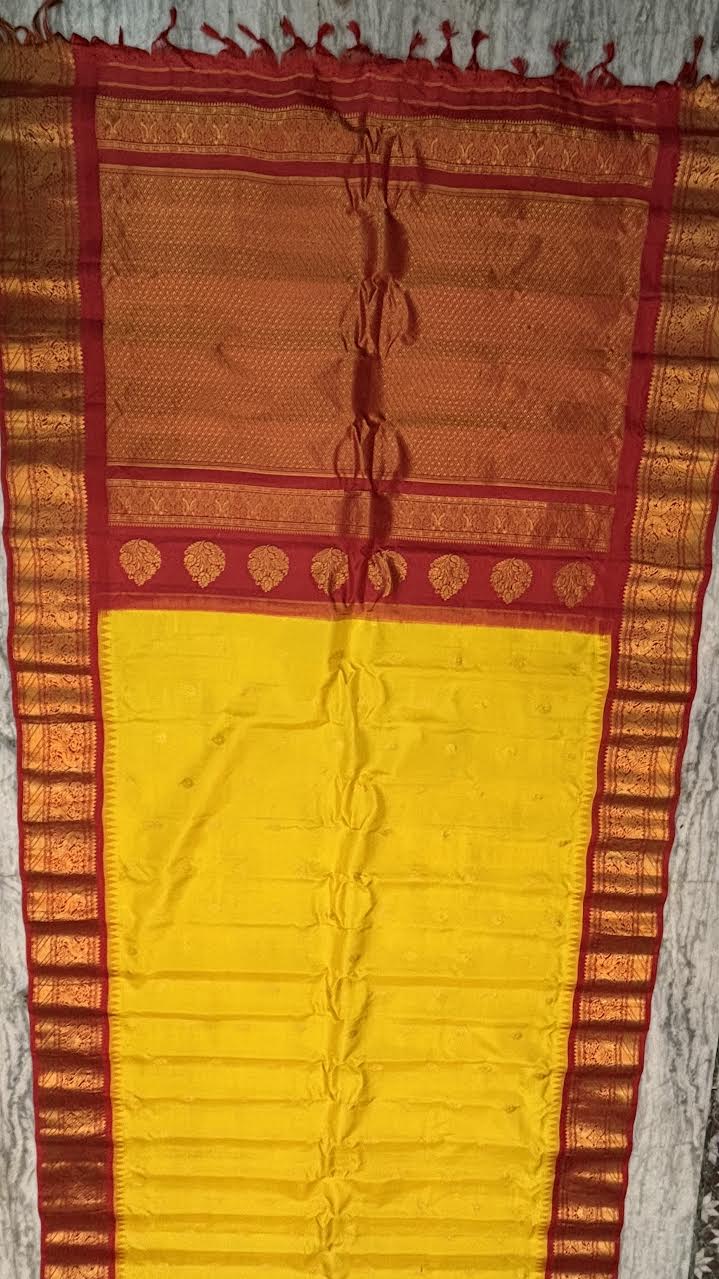 Pure Yellow &amp; Red Gadwal Silk Saree | Silk Mark Certified-g113