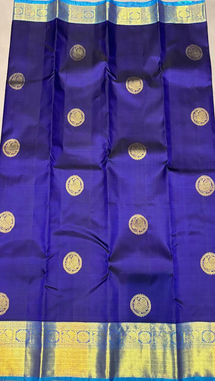 Royal Blue Pure Kanchipuram Silk Saree with Sky Blue Zari Pallu | Handwoven Kanchi Pattu - pochampallysarees.com