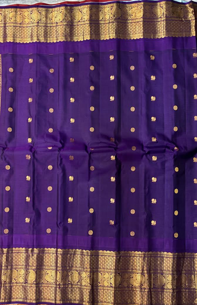 Gadwal Silk Saree – Parrot Green &amp; Lavender - pochampallysarees.com
