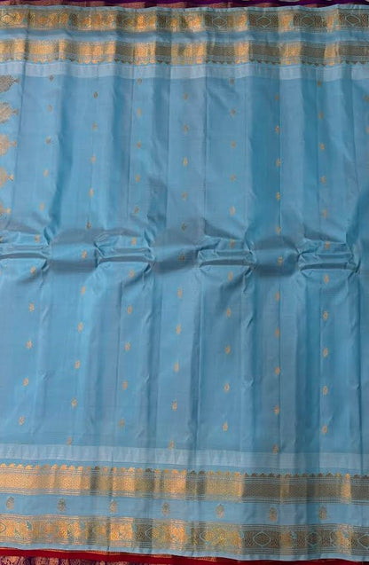 Pure Gadwal Silk Saree in Lavender with Light Blue Border - pochampallysarees.com
