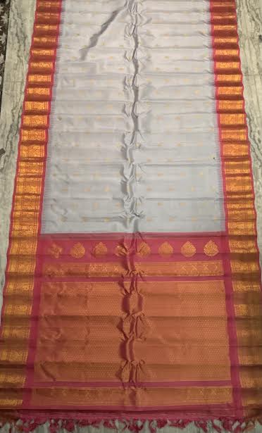 Pure Gadwal Silk Saree in Elegant Silvery Grey and Vibrant Deep Pink