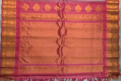 Pure Gadwal Silk Saree in Elegant Silvery Grey and Vibrant Deep Pink