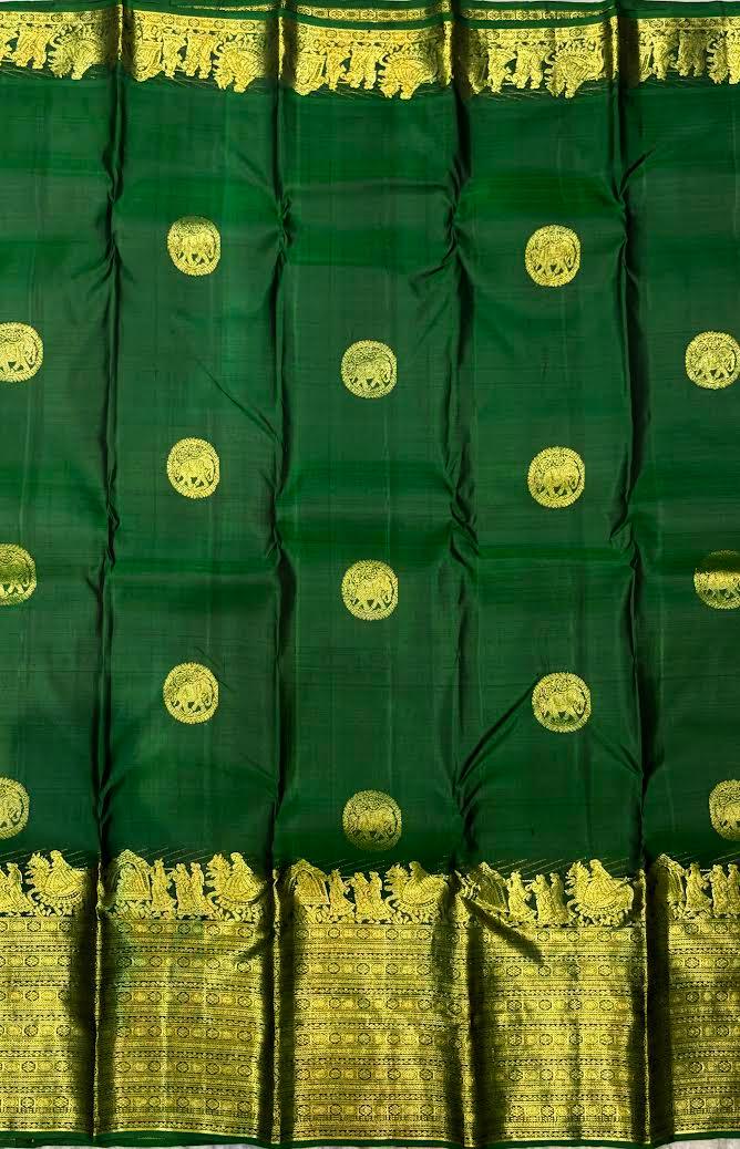 Traditional Emerald Green Pure Kanchi Pattu Saree with Gold Zari - pochampallysarees.com