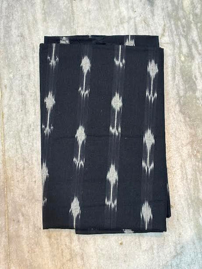 Handcrafted Black &amp; Red Double Ikat Ikat Cotton Kurta Set with Dupatta -d24