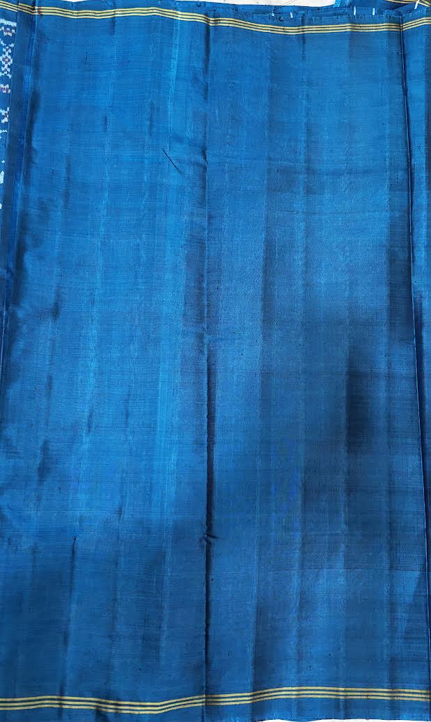 Elegant Teal Blue Patola Silk Saree with Traditional Motifs