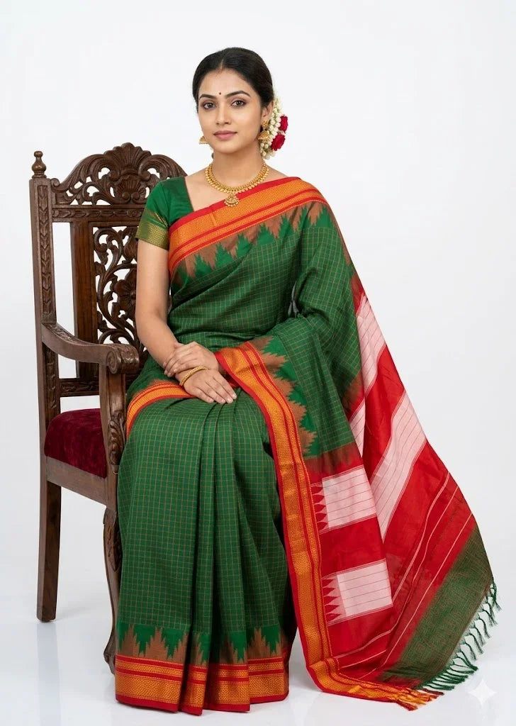 Authentic Green Pure Gadwal Silk Saree with Contrast Red Temple Border &amp; Pallu | Handwoven Saree - pochampallysarees.com