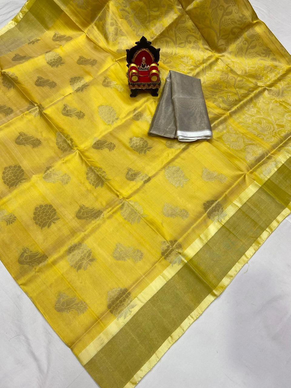 Uppada Pattu Silver Border Rich Pallu Saree - pochampallysarees.com