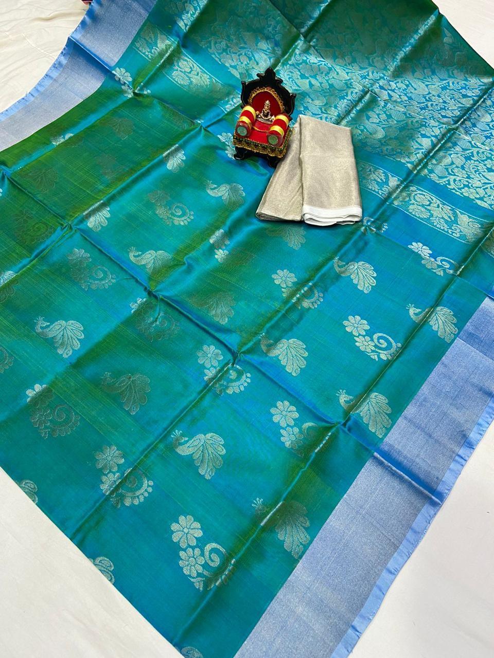 Uppada Pattu Silver Border Rich Pallu Saree - pochampallysarees.com