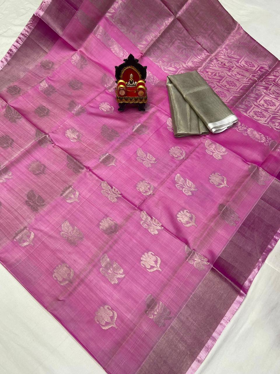 Uppada Pattu Silver Border Rich Pallu Saree - pochampallysarees.com
