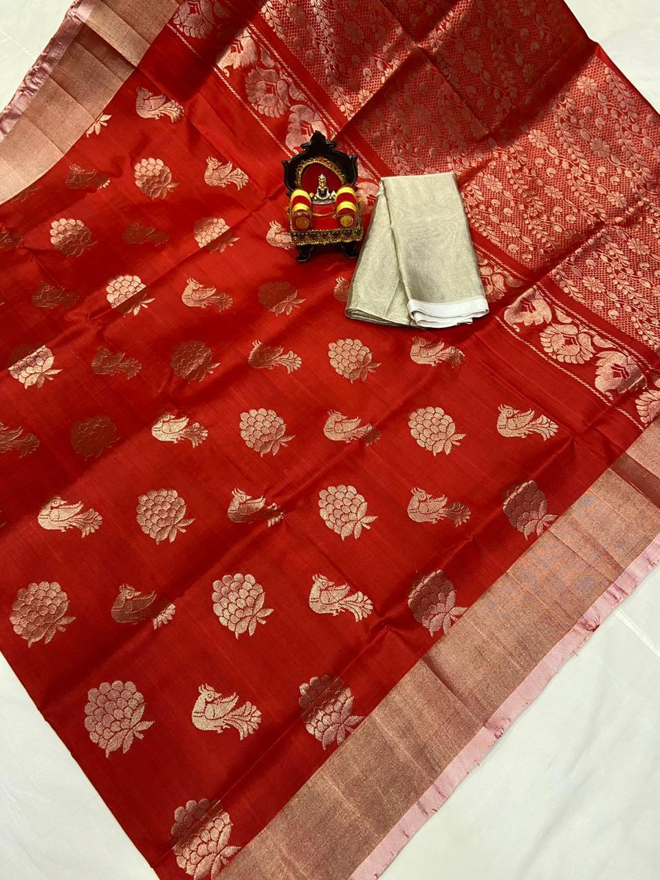 Uppada Pattu Silver Border Rich Pallu Saree - pochampallysarees.com