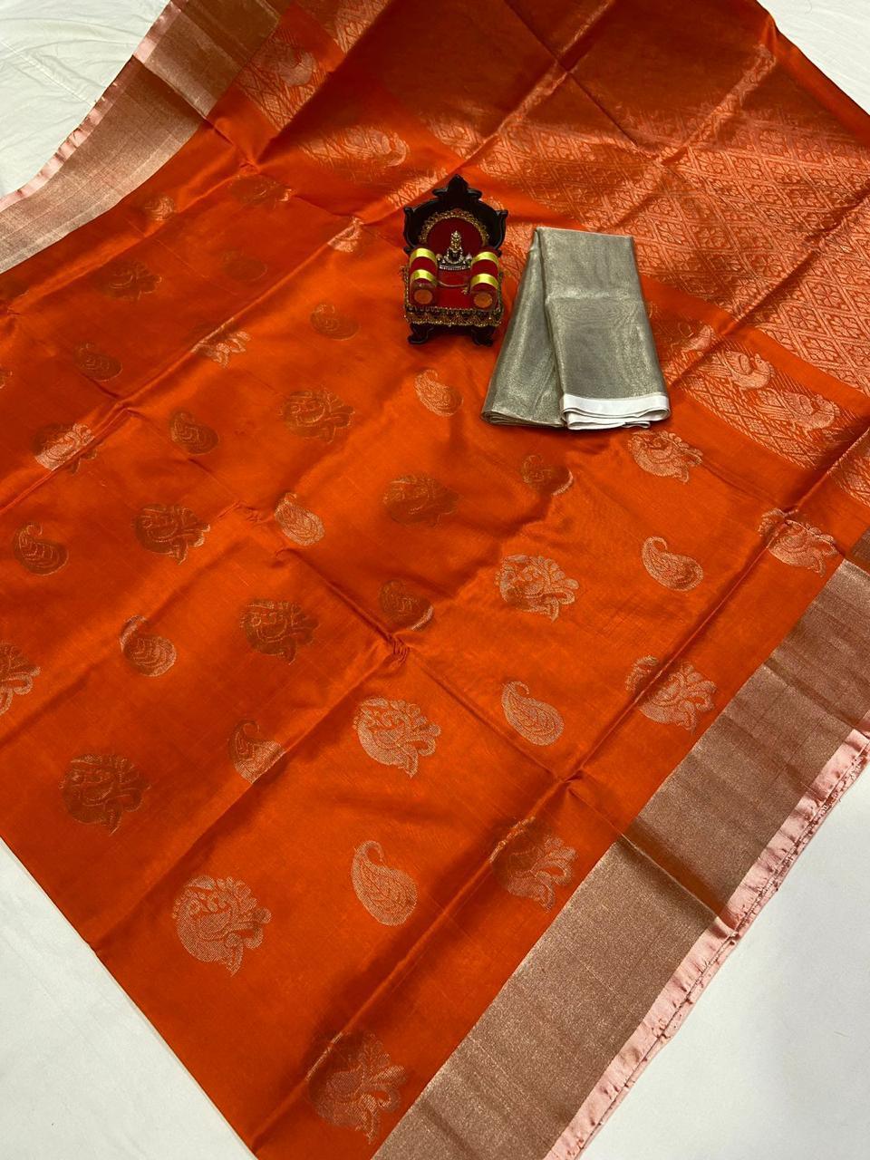 Uppada Pattu Silver Border Rich Pallu Saree - pochampallysarees.com